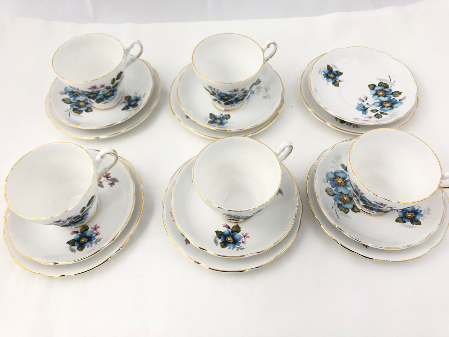 
                  
                    Vintage Regency Tea Set 17 Pieces (19301)
                  
                