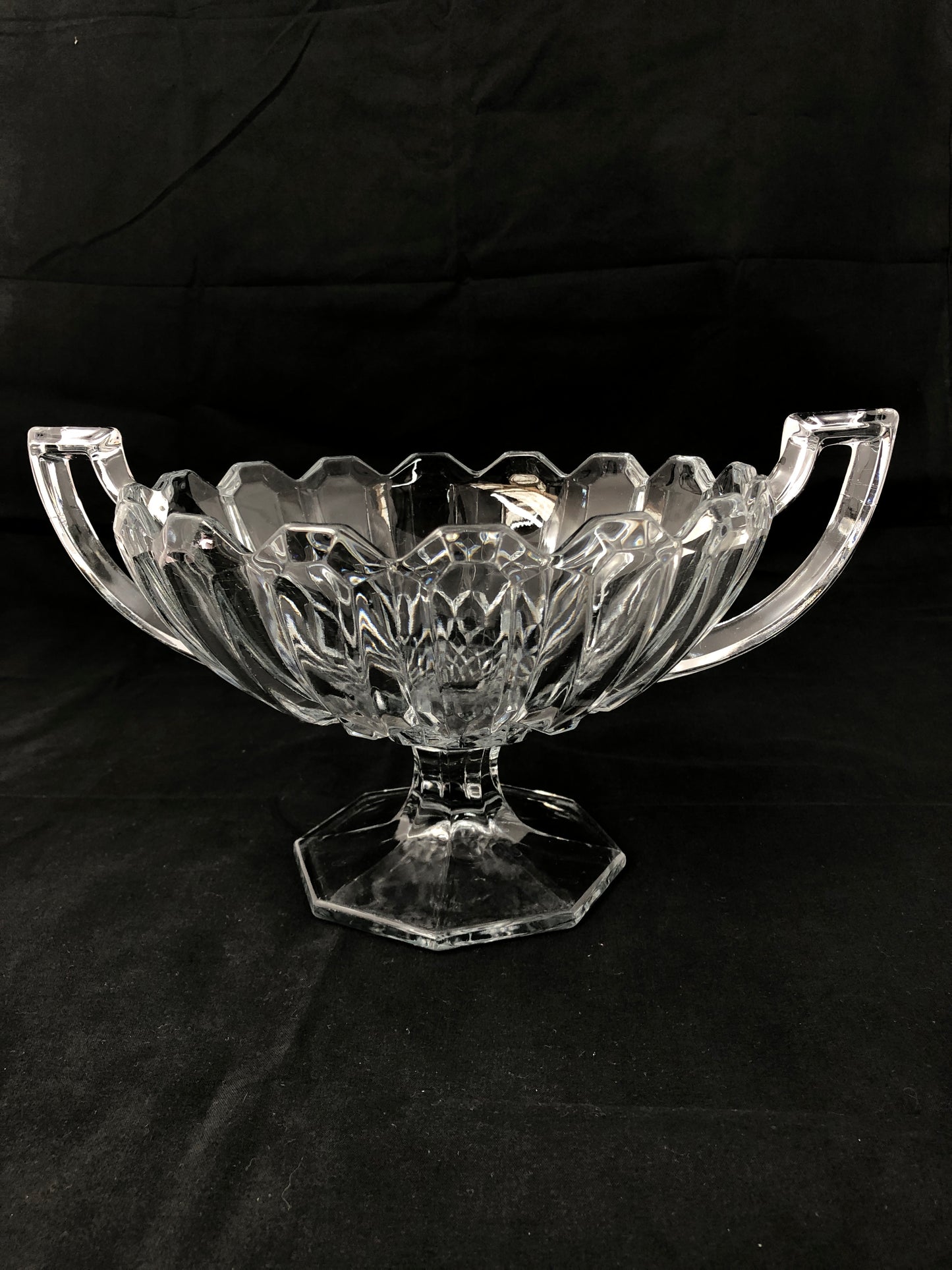 
                  
                    Art Deco - Glass Dessert/Fruit Bowl (19069)
                  
                