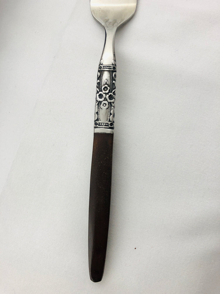 
                  
                    Vintage Oneida Northland Napa Valley Floral Stainless Flatware (20603)
                  
                