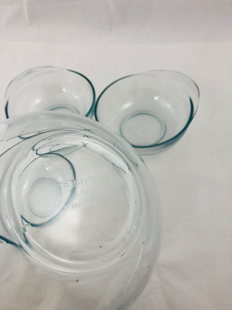 
                  
                    PYREX - English Snack Bowls (21559)
                  
                