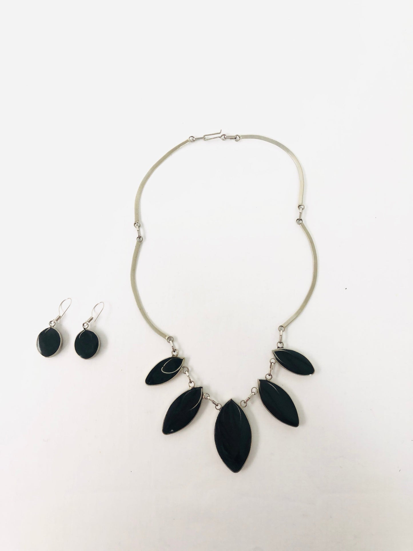 
                  
                    Art Deco Necklace and Earrings (15052)
                  
                