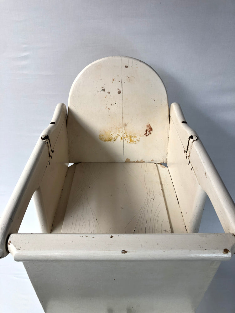 
                  
                    SALE! Vintage Wooden Highchair (15068)
                  
                