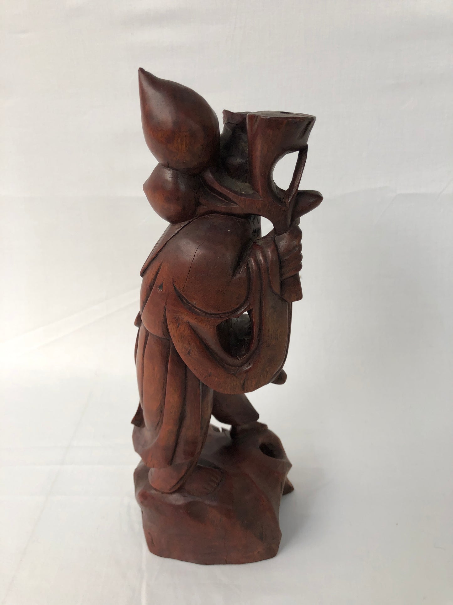 
                  
                    Antique Carved Chinese Man (15175)
                  
                