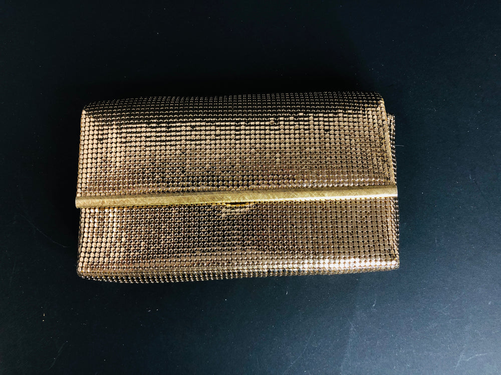 
                  
                    Small Gold Glomesh Clutch (15249)
                  
                