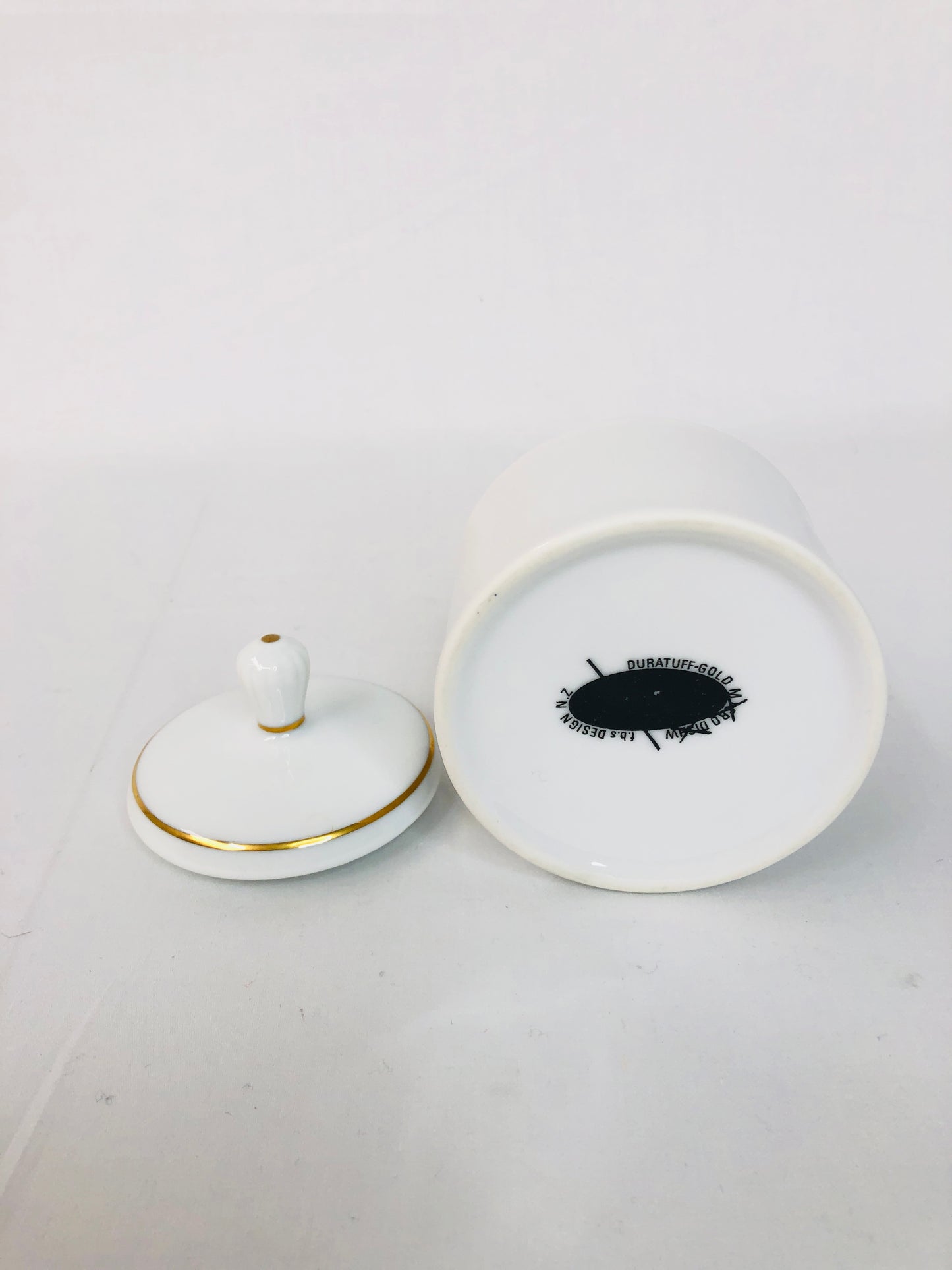 
                  
                    F.B.S. Design NZ Sugar Bowl (15275)
                  
                