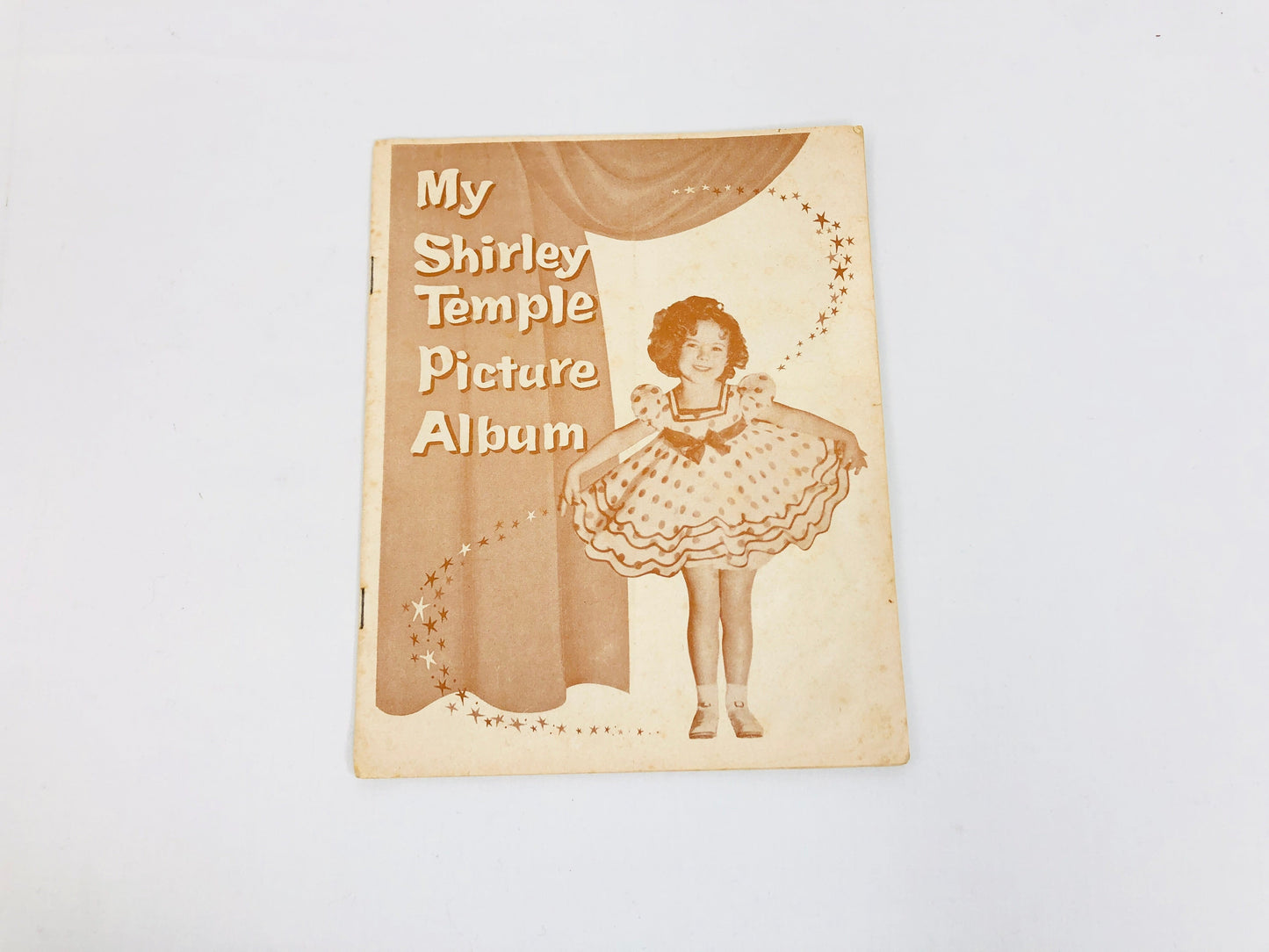 
                  
                    Collectors Item. My Shirley Temple Picture Album (15305)
                  
                
