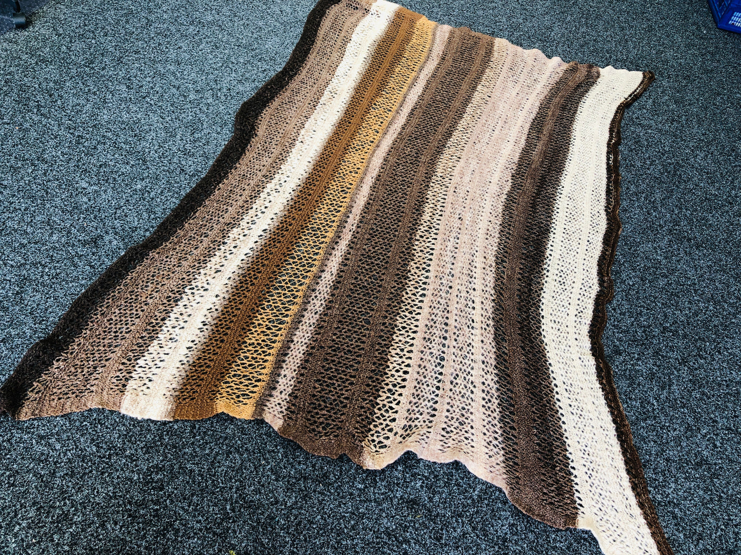 
                  
                    Earth Shades Knitted Blanket / Throw (17302)
                  
                