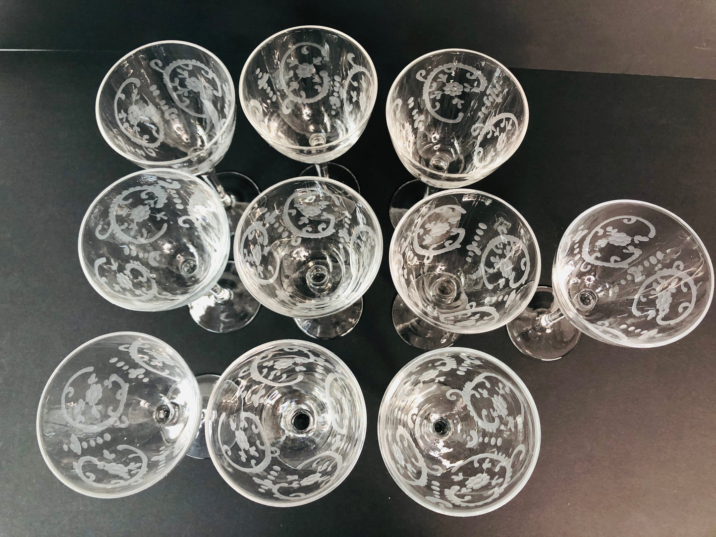 
                  
                    Engraved Wine Glasses x 10 (15522)
                  
                