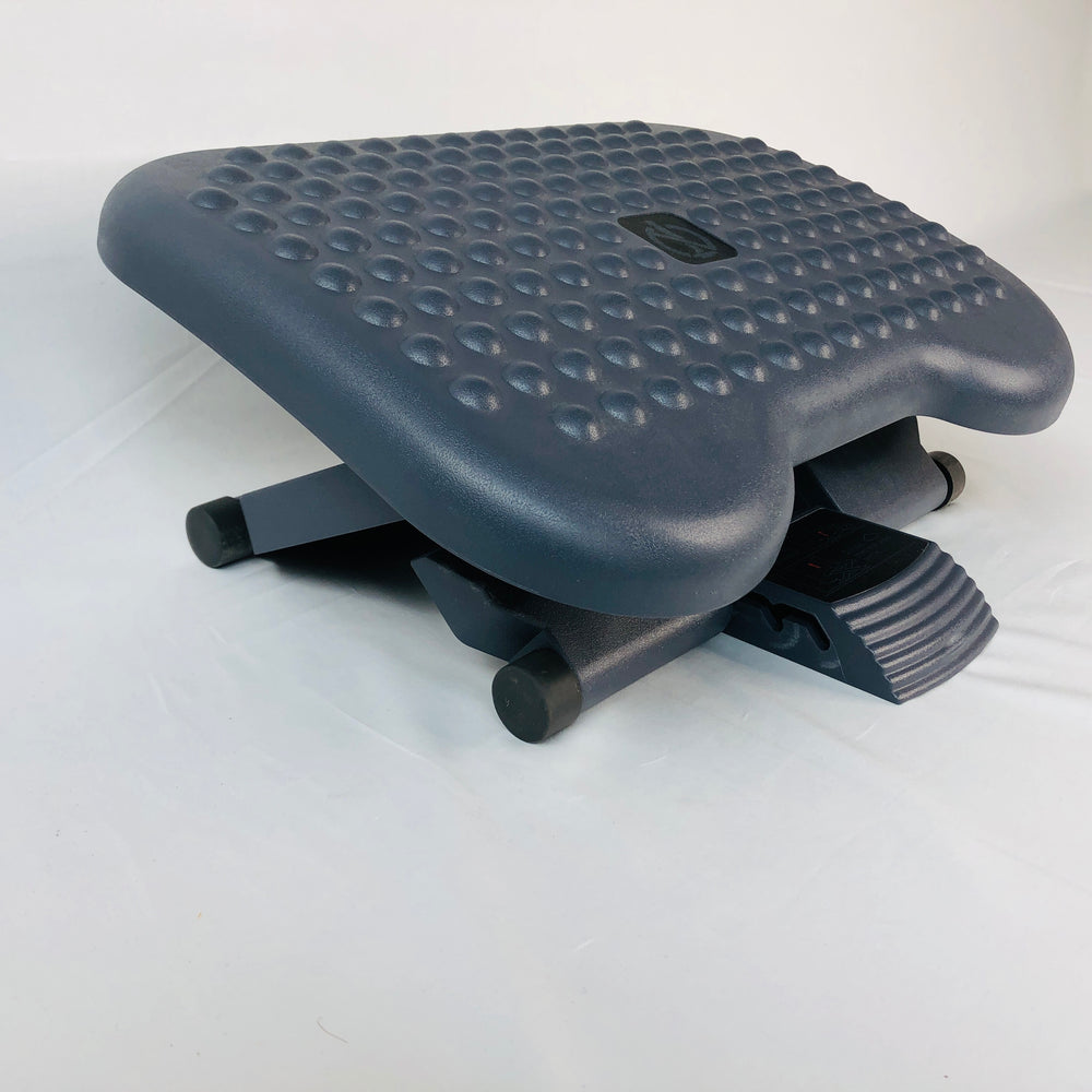 
                  
                    Workspace Height-Adjustable Footrest (15690)
                  
                