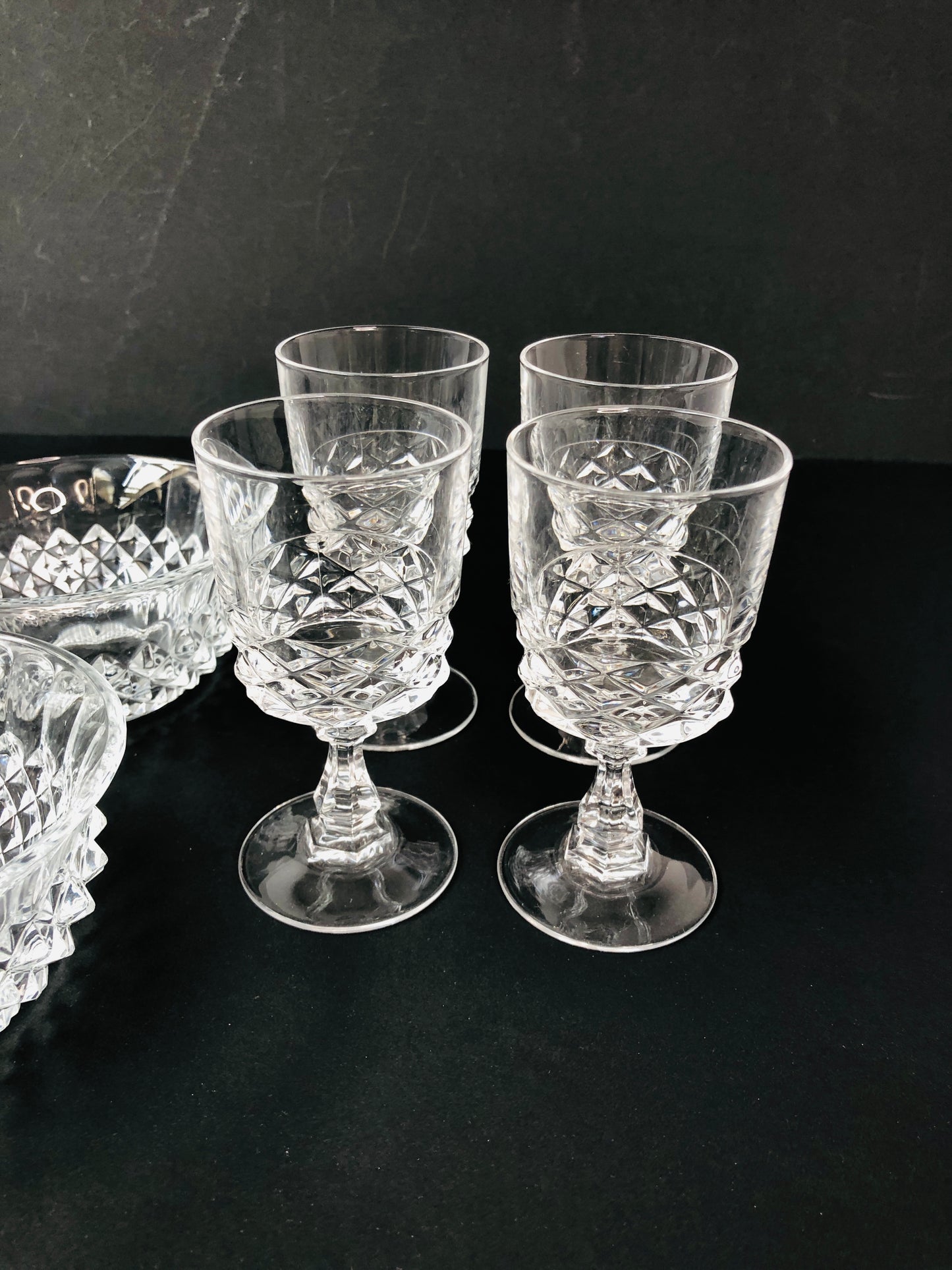 
                  
                    Dessert Bowls + Wine Glasses (15625)
                  
                