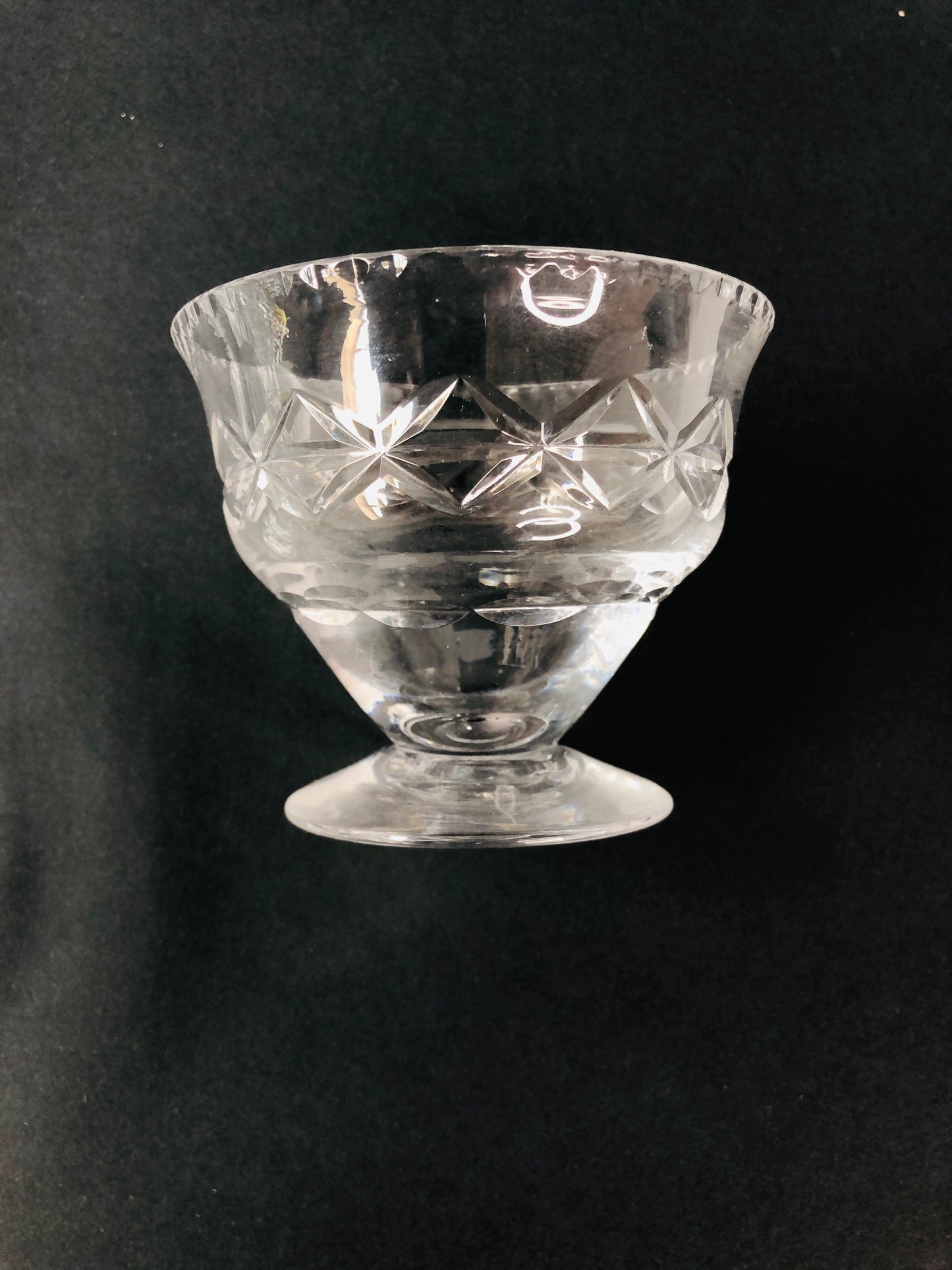 
                  
                    Crystal Pedestal Dessert Bowls x 5 (15626)
                  
                