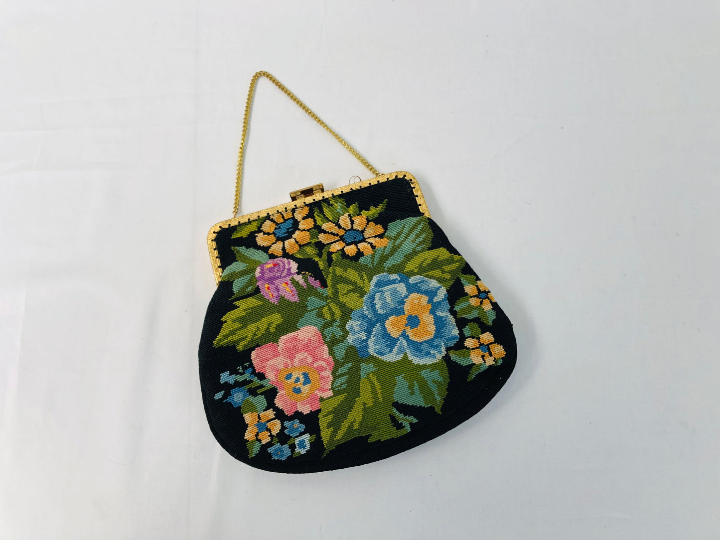 
                  
                    Vintage Floral Tapestry Clutch/Purse (15697)
                  
                