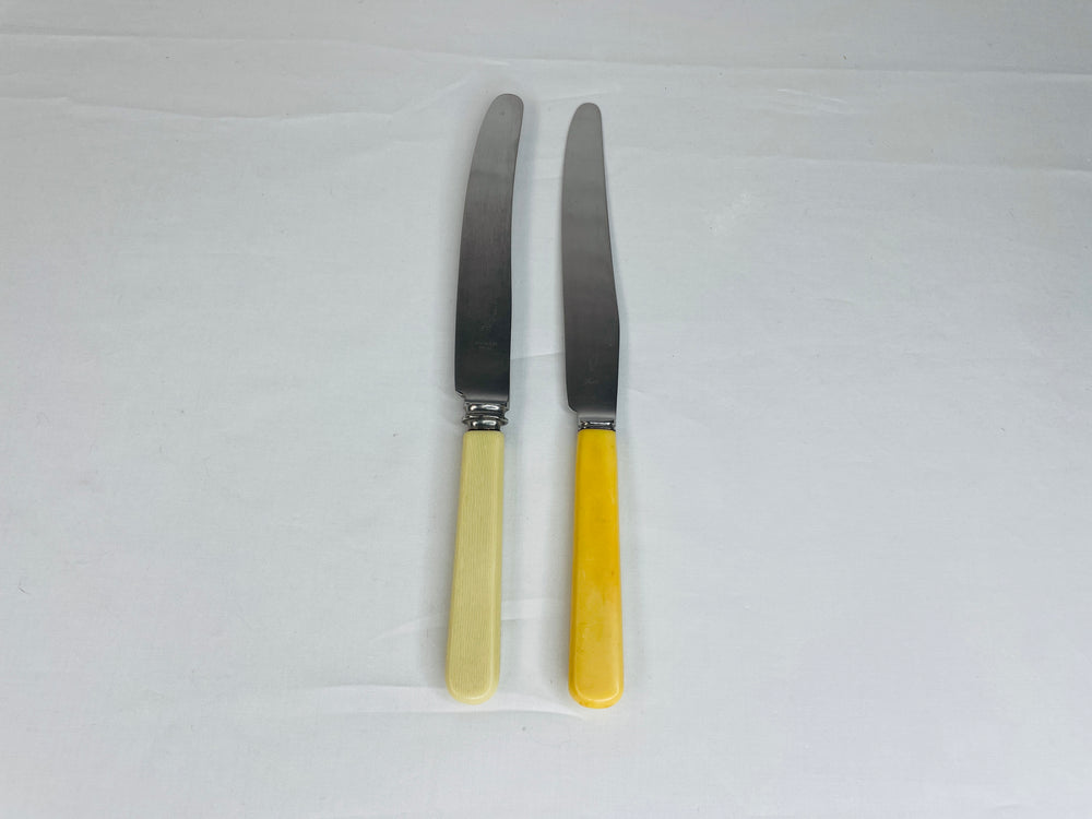 2 x Large Sheffield Dinner Knives (15224)