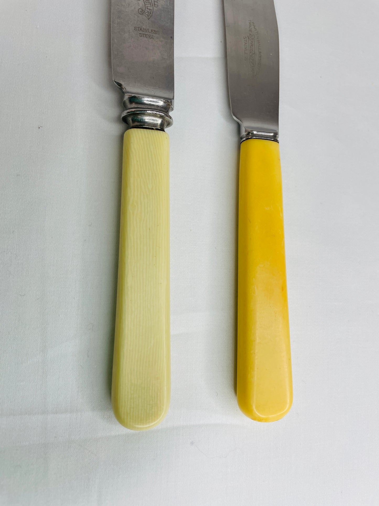 
                  
                    2 x Large Sheffield Dinner Knives (15224)
                  
                