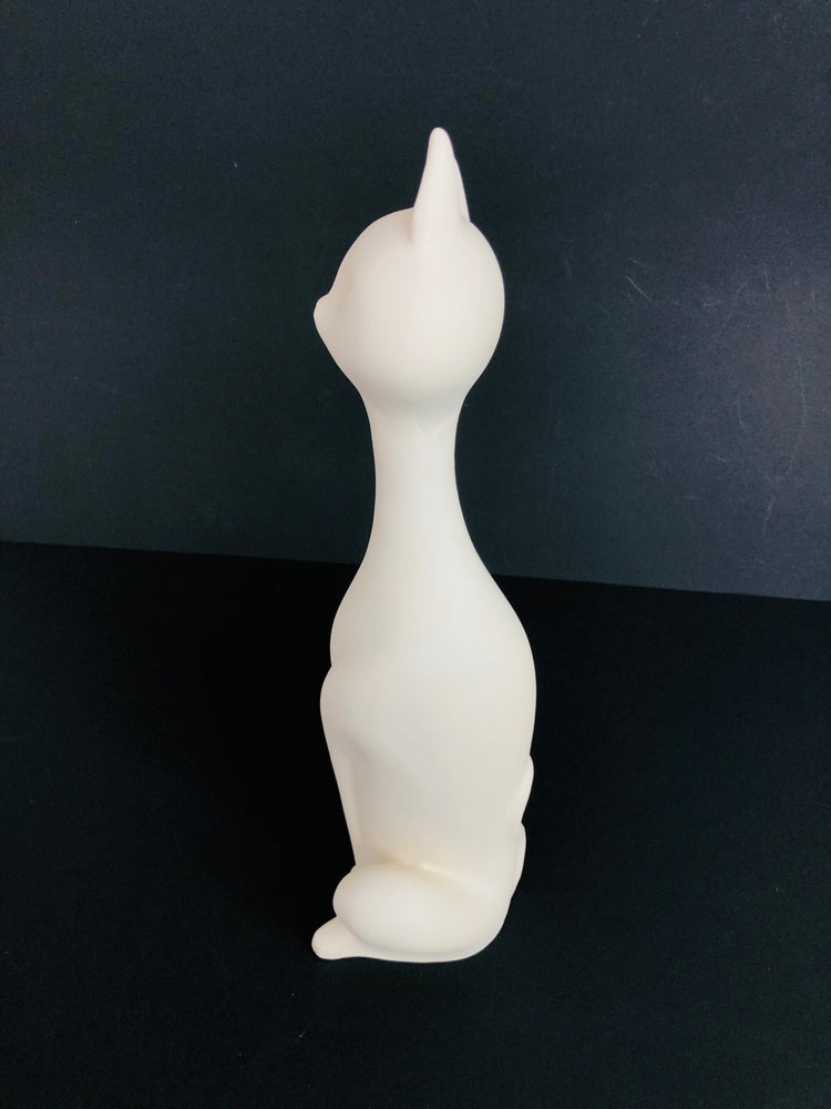 
                  
                    Tall Siamese Cat (15710)
                  
                