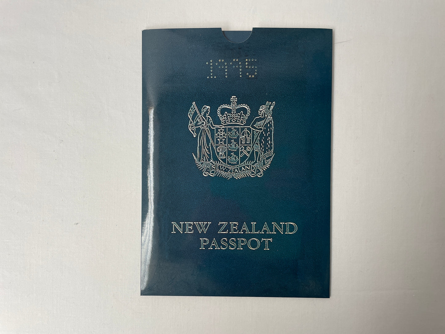 
                  
                    1995 - New Zealand Passport Phonecard Presentation Set (15333)
                  
                