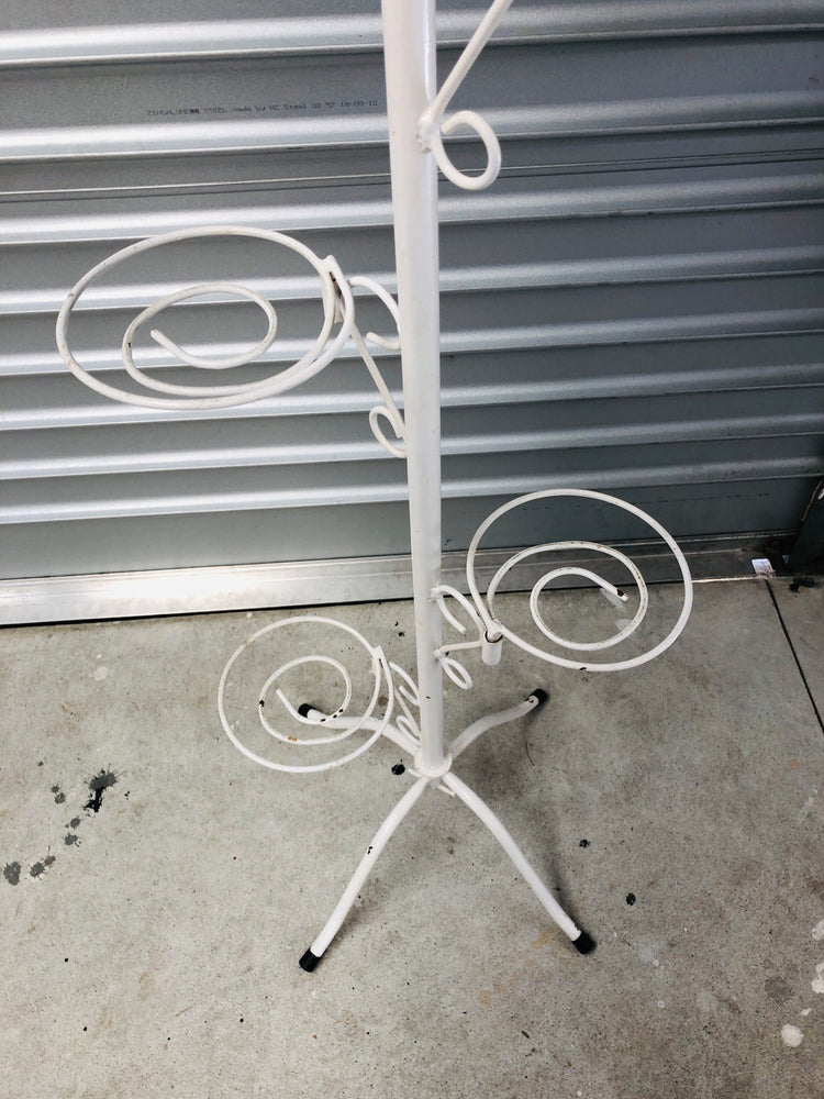 
                  
                    Vintage Metal Plant Stand (15791)
                  
                
