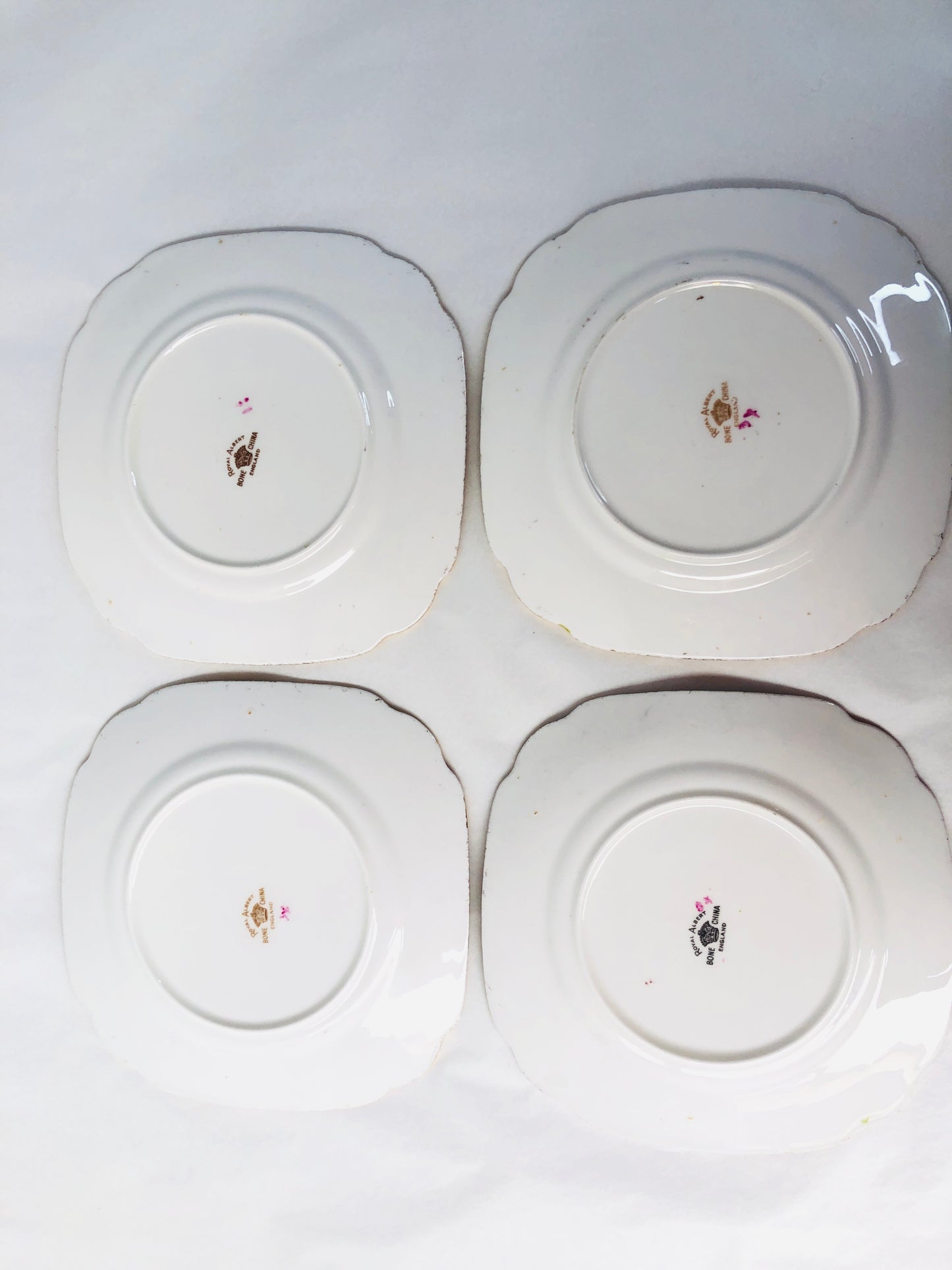 
                  
                    Royal Albert - Old English Rose 4 X Trio (15816)
                  
                