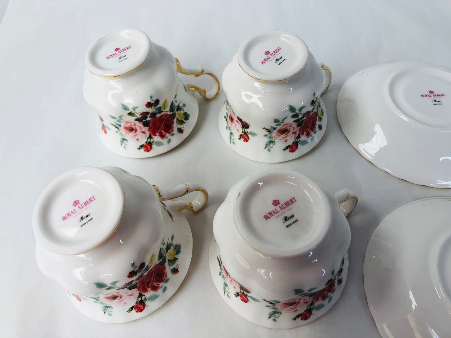 
                  
                    Royal Albert - Rosa Tea Set (15813)
                  
                