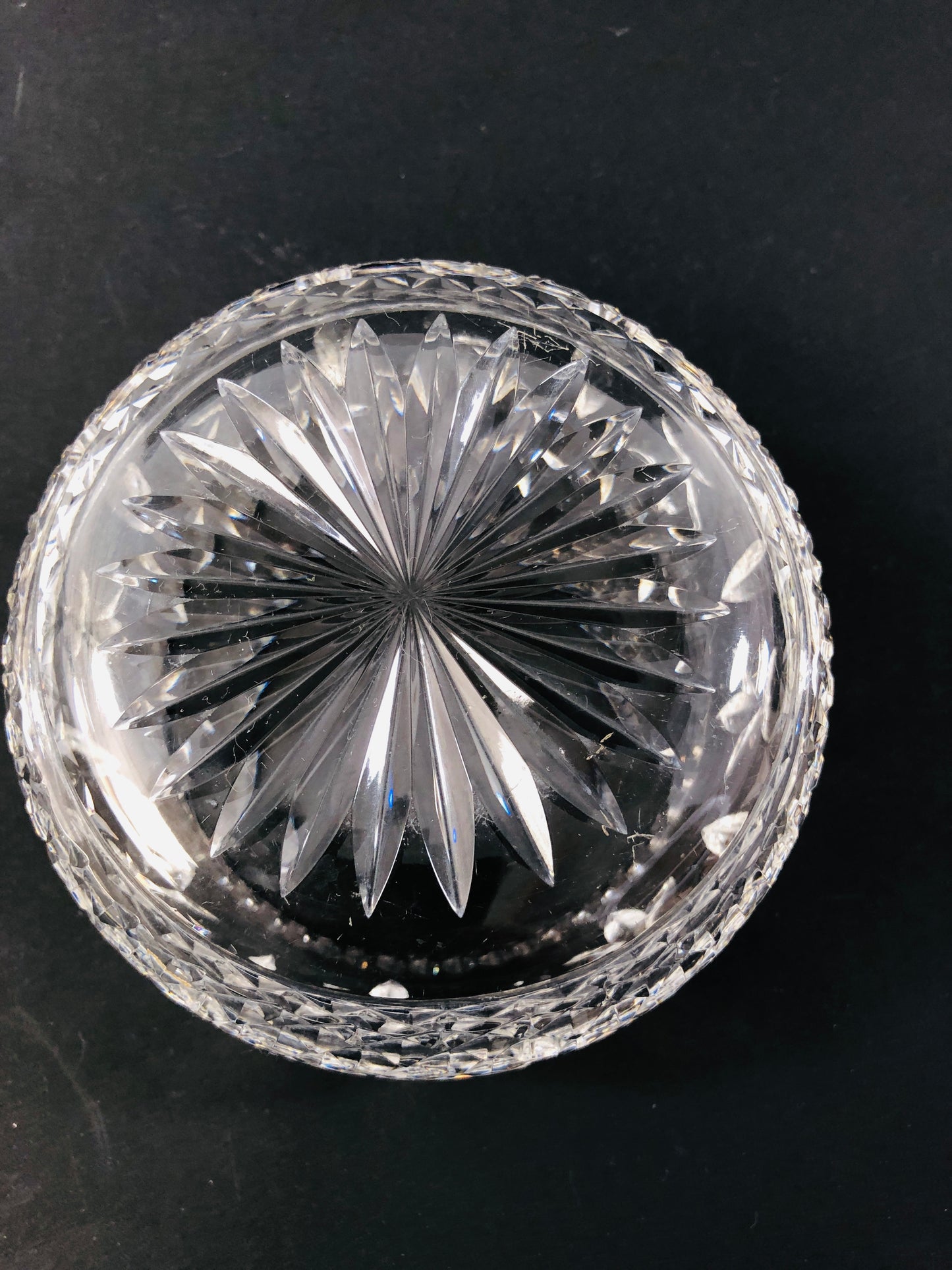
                  
                    Casa Pupo Crown with Crystal Bowl (21820)
                  
                