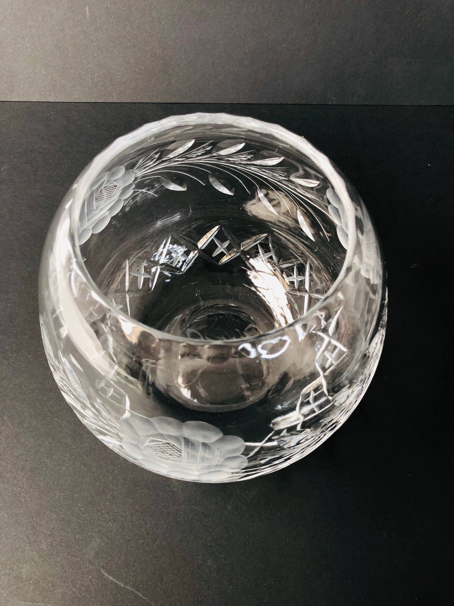 
                  
                    Floral Display Crystal Vases & Jug  (15850)
                  
                