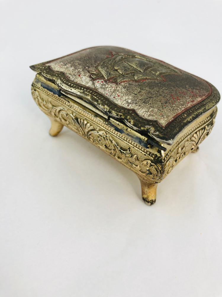 
                  
                    Vintage Trinket Jewellery Box (21871)
                  
                