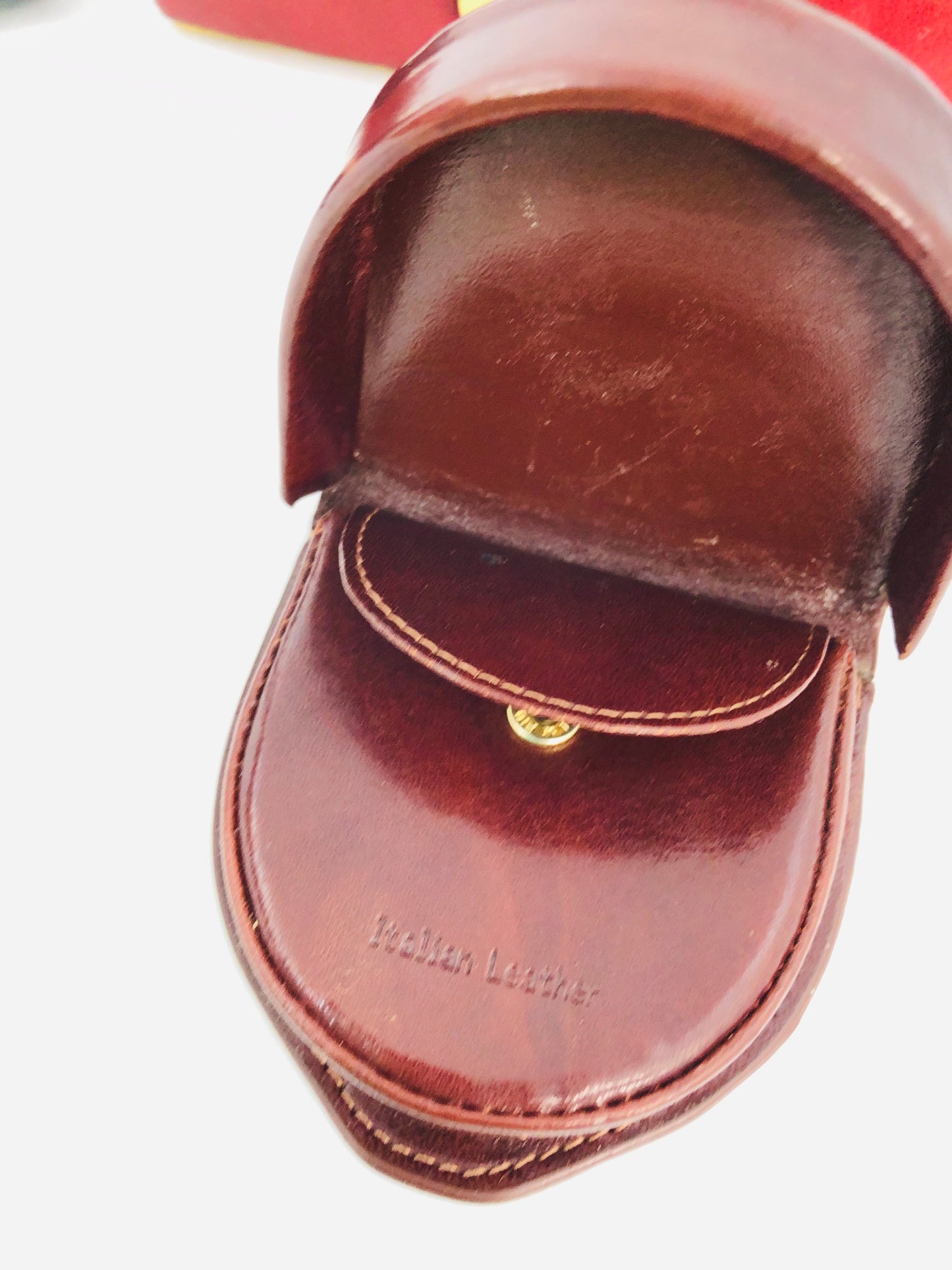 
                  
                    Vintage Leather Ladies Jewellery Box and Makeup Box (21868)
                  
                