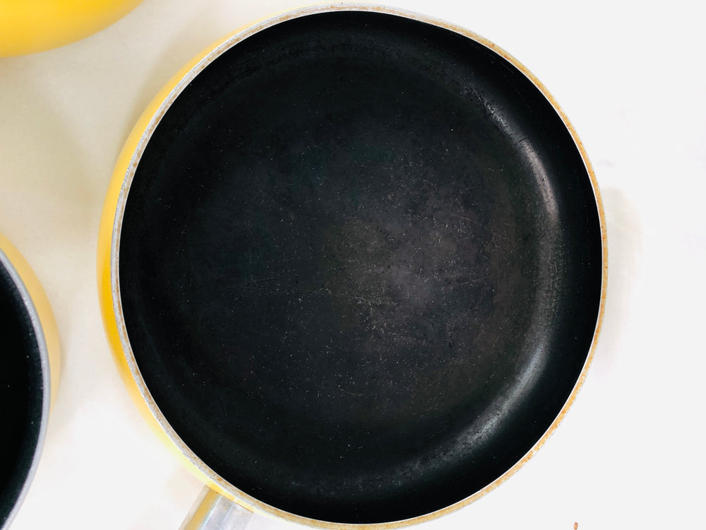 
                  
                    Retro Morphy Richards Pots (x4) and Frypan (21540)
                  
                