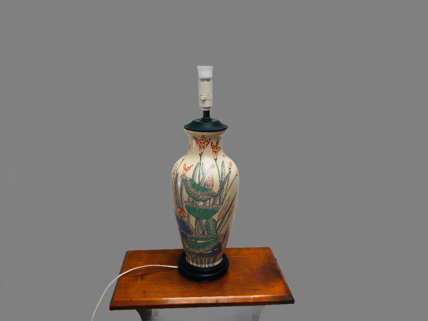 
                  
                    Ceramic Chinese Lamp (15873)
                  
                