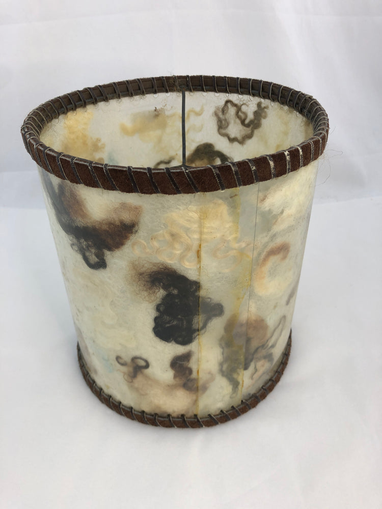 
                  
                    Natural Look Lamp Shade - Wool inlay and Leather (21912)
                  
                