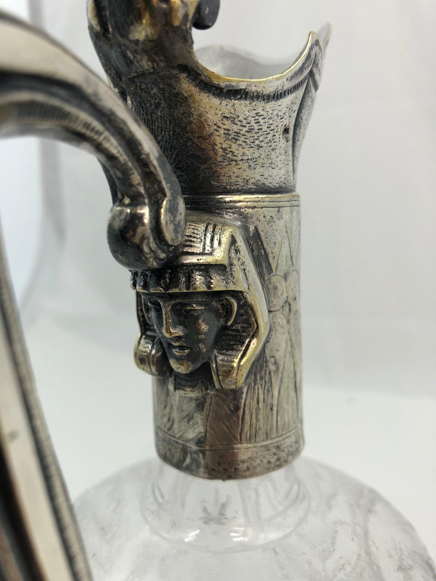
                  
                    Cut Class Claret Jug with Egyptian Detailed Handle in Sliver Plate (21901)
                  
                