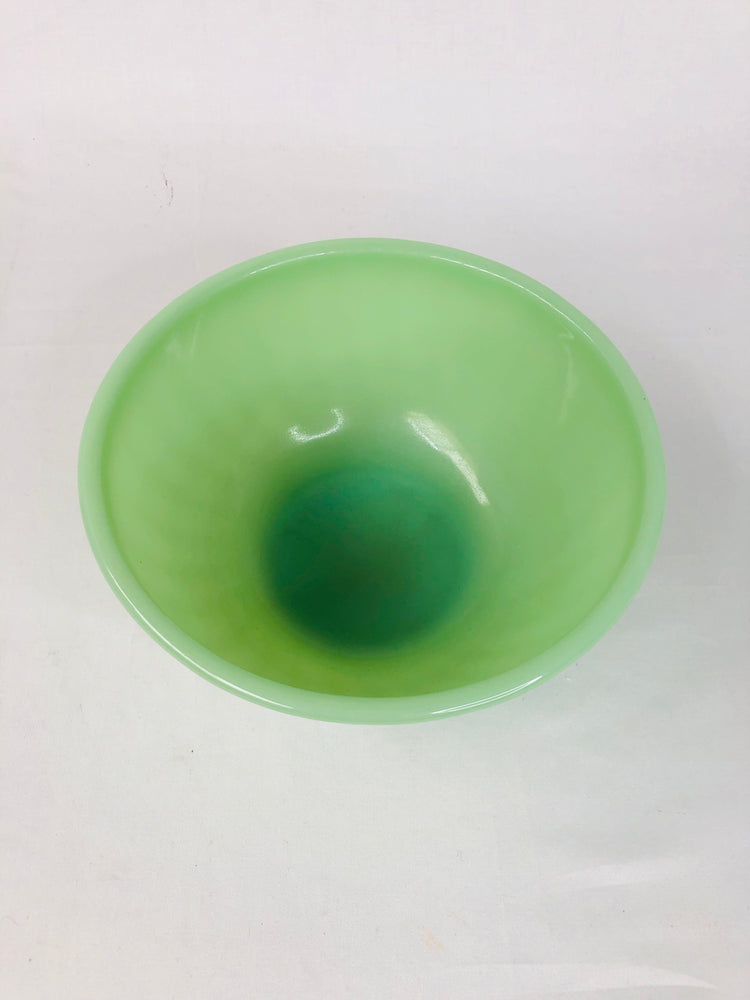 
                  
                    FireKing Ware- Emerald Glass Bowl (15898)
                  
                