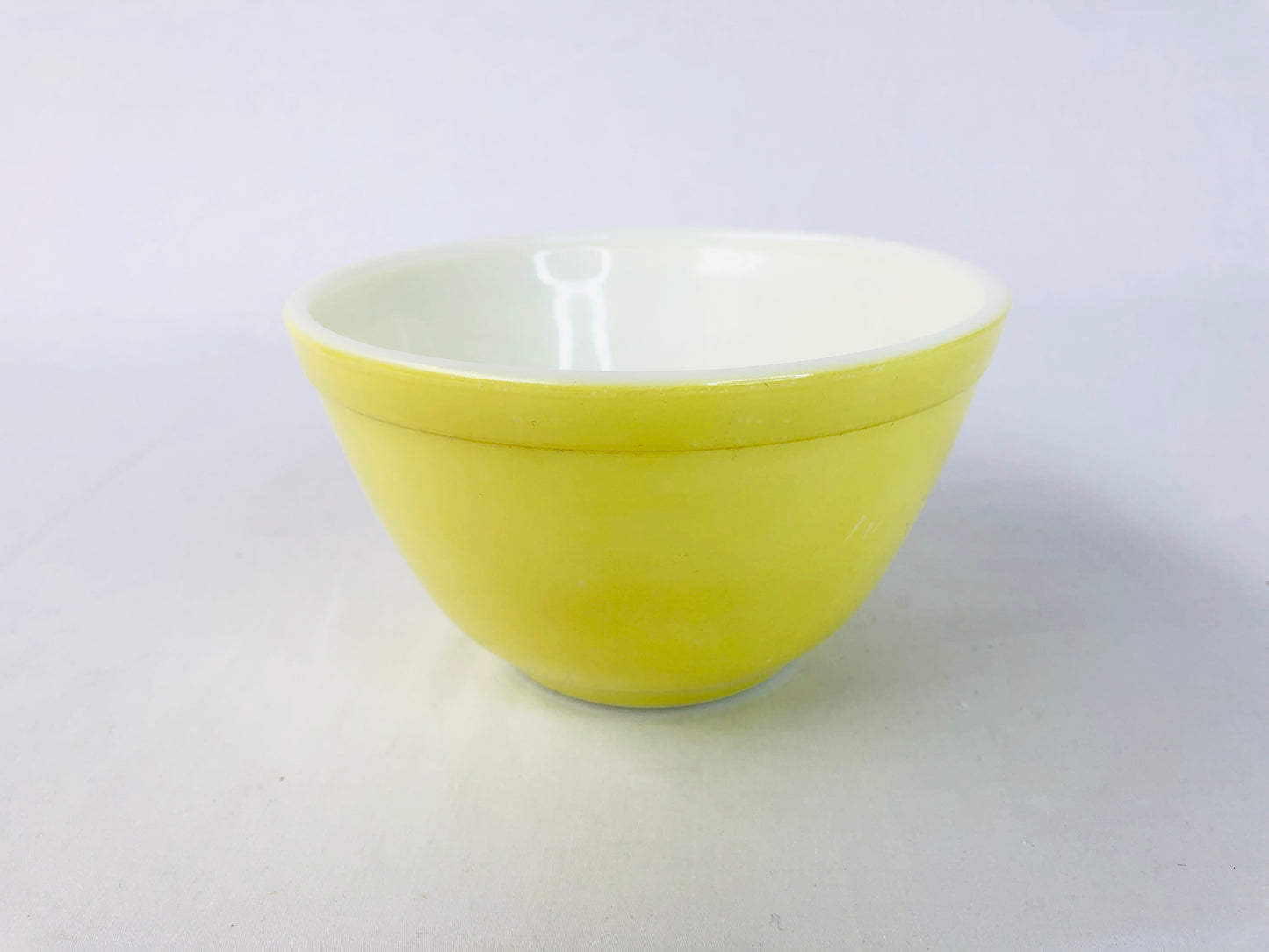 
                  
                    PYREX- Pastel 401 Glass Bowl (15899)
                  
                