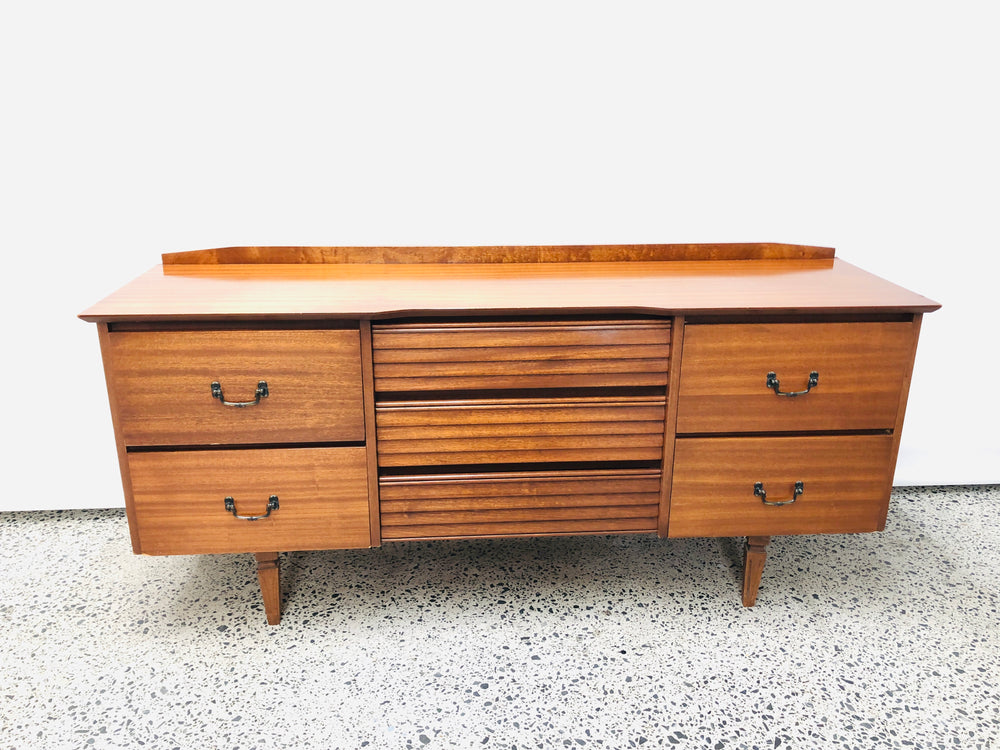 Mid-Century Set of Drawers (15963)