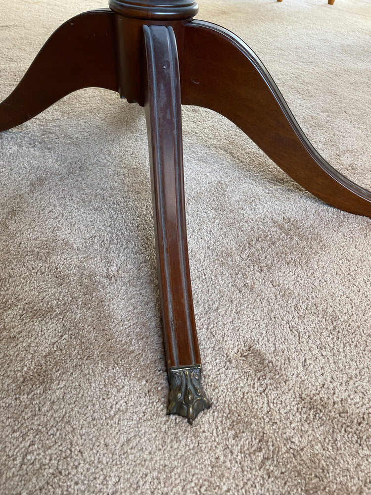 
                  
                    Oval Mahogany Extendable Dining Table (15763)
                  
                