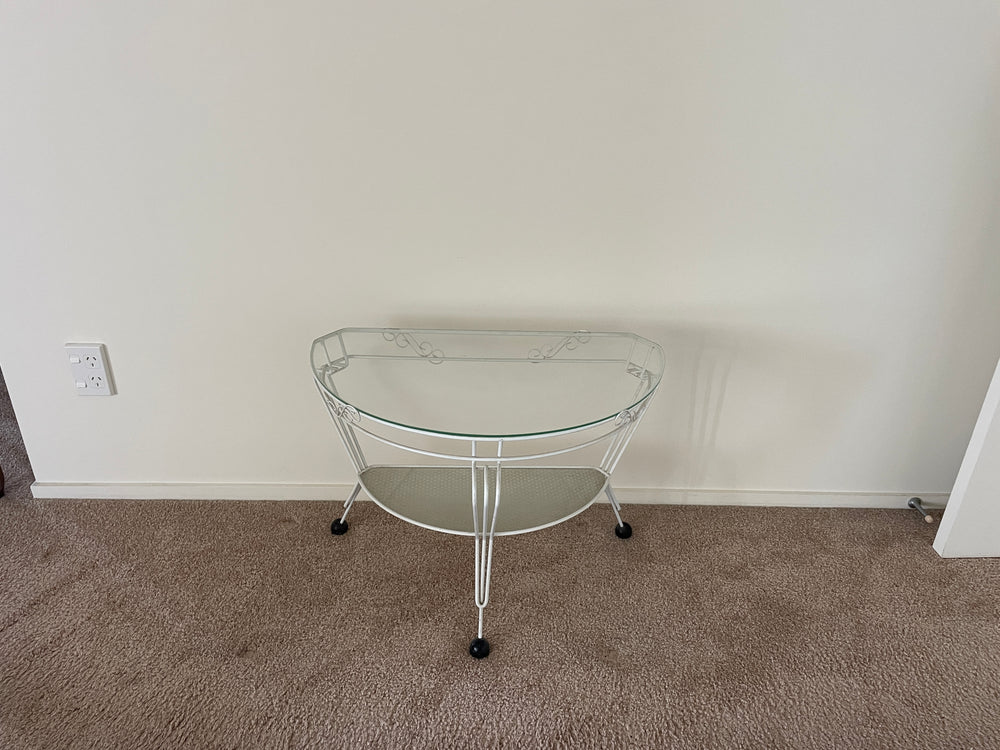 Vintage Cute Wrought Iron and Glass Table (15787)
