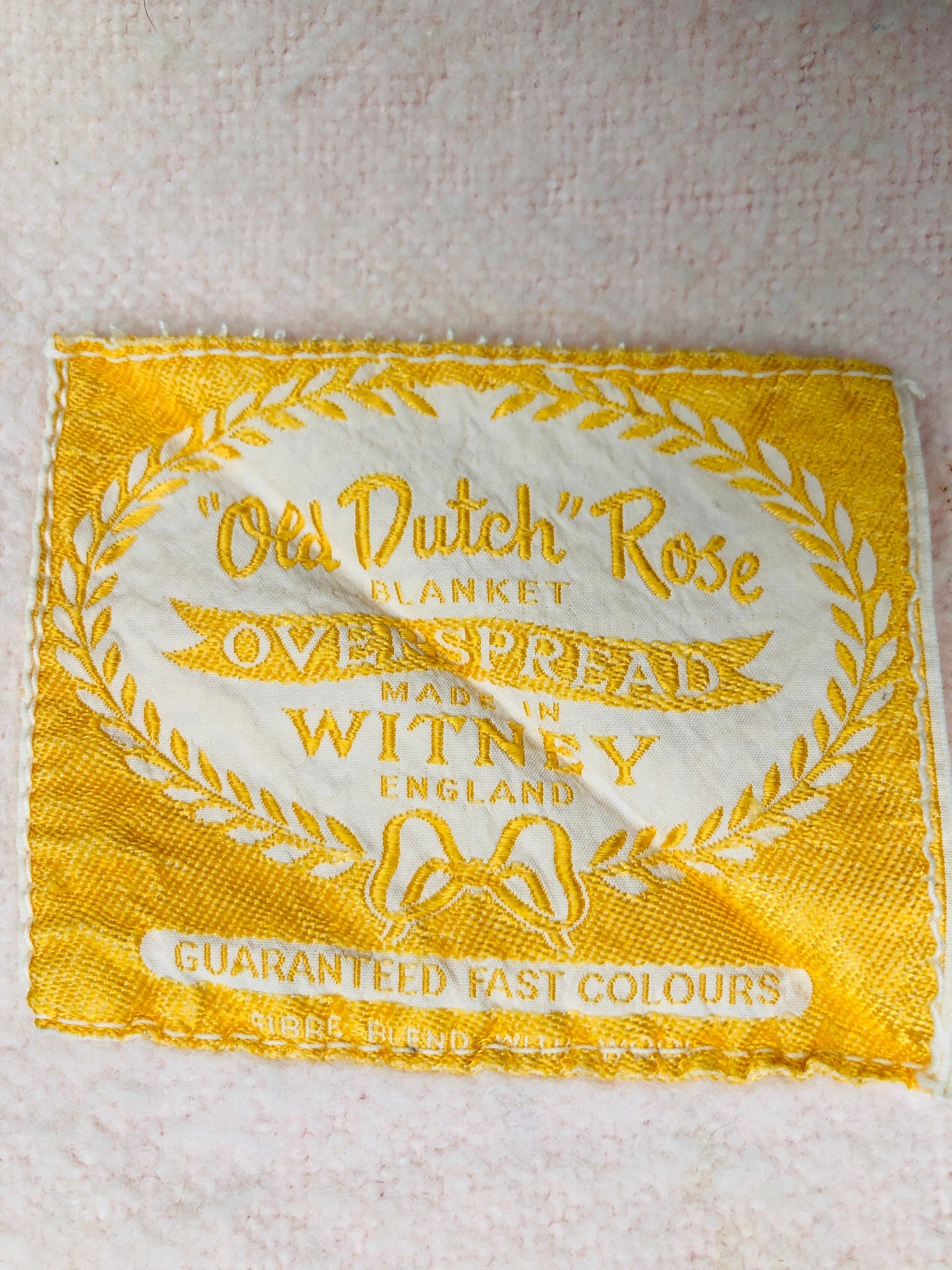 
                  
                    Witney Old Dutch Rose Blanket (15989)
                  
                