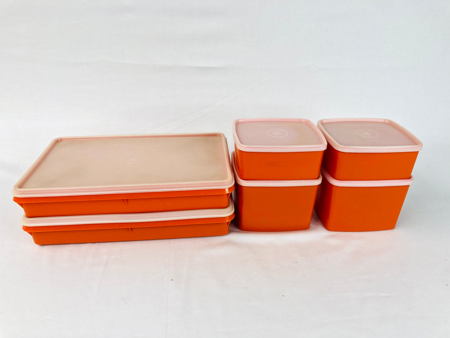 
                  
                    Orange Tupperware Slice & Food Containers (16007)
                  
                
