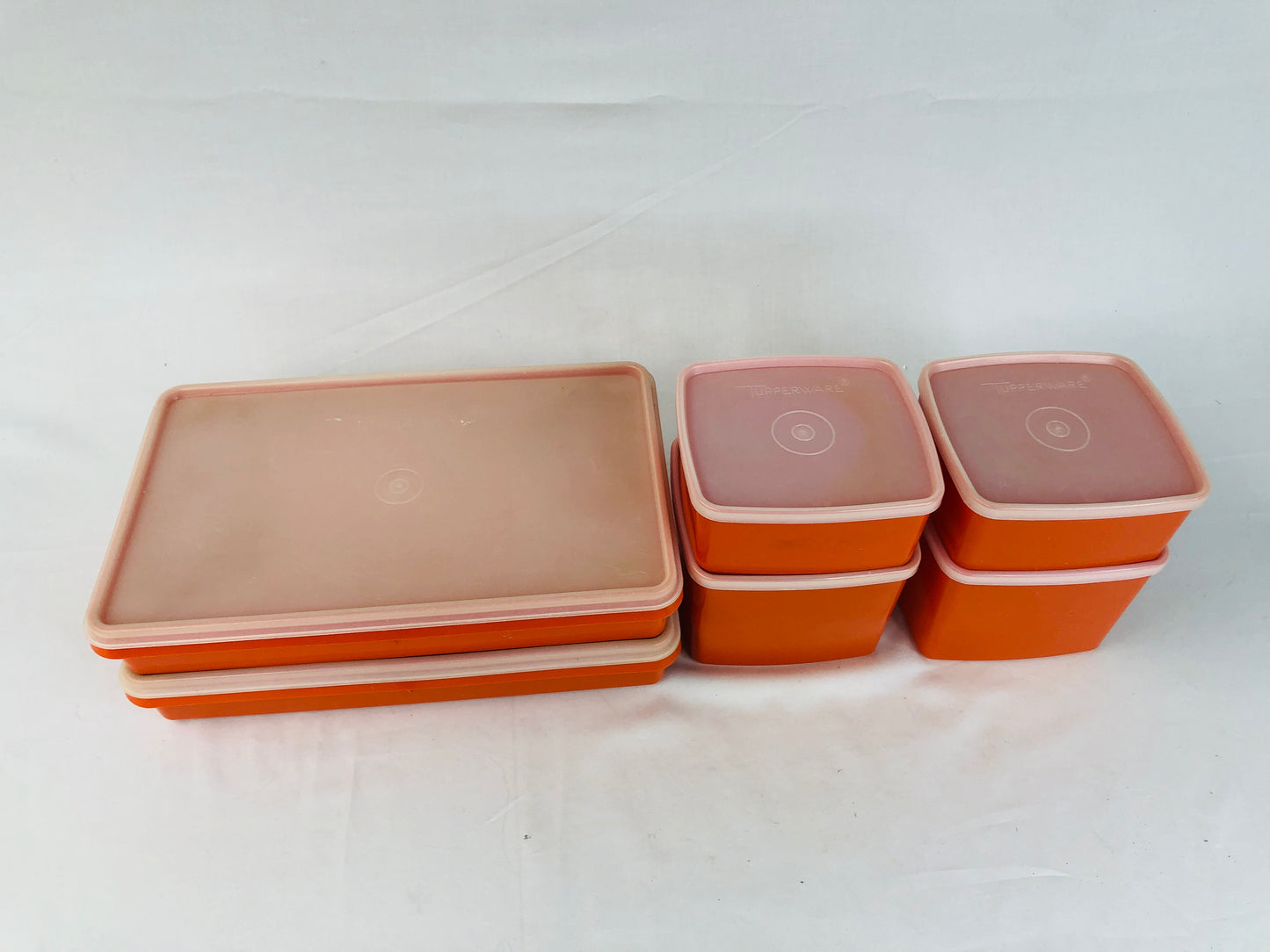 
                  
                    Orange Tupperware Slice & Food Containers (16007)
                  
                