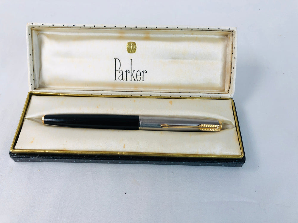 Vintage Parker Fountain Pen 61 (16009)