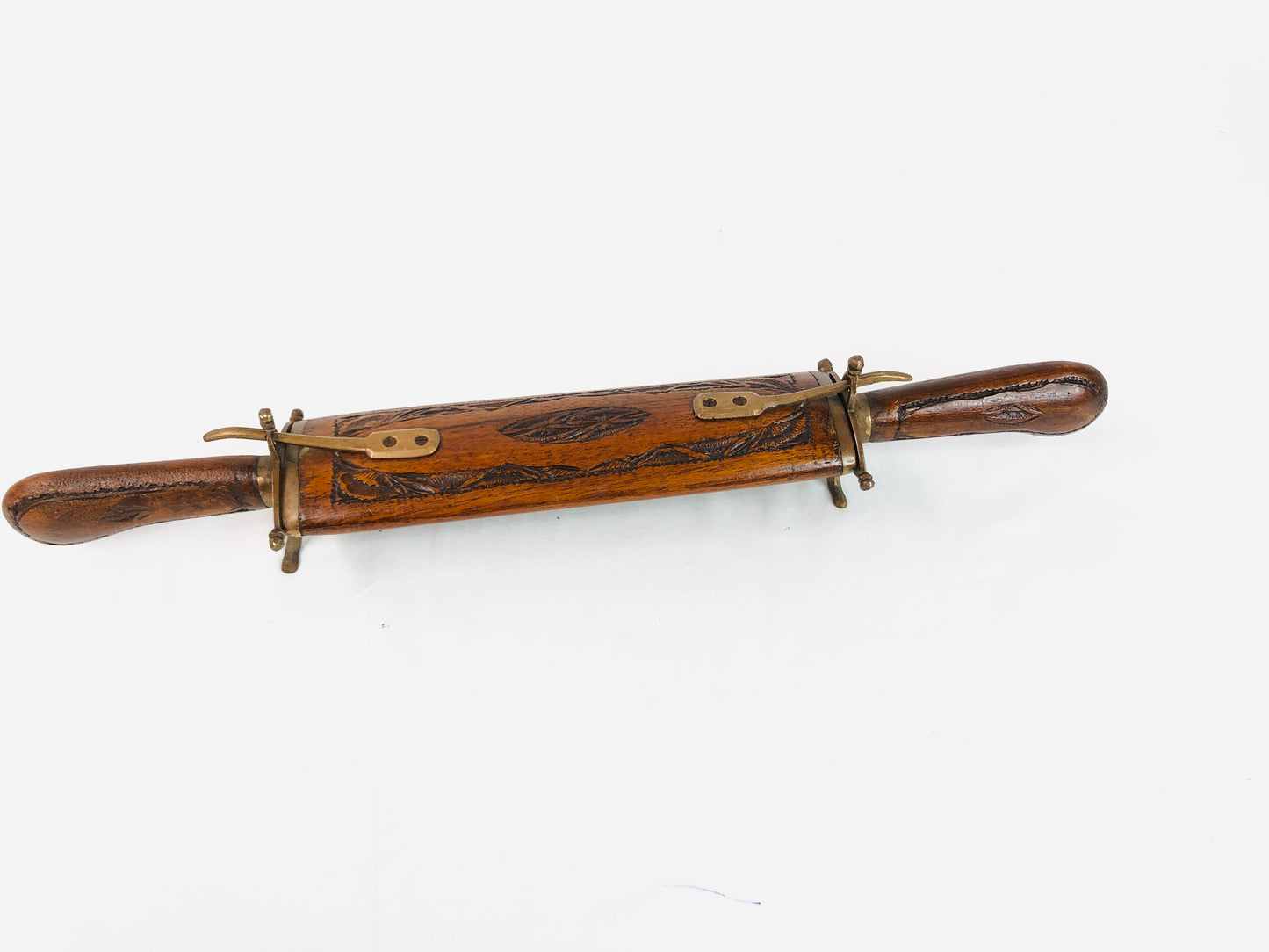 
                  
                    Vintage Indian Carving Set- Knife and Fork (16012
                  
                