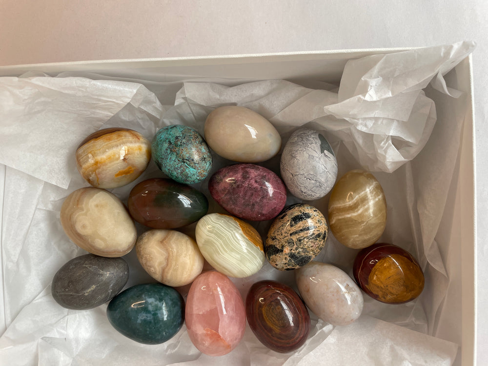 Bulk Marble / Stone Eggs x 17 (15936)