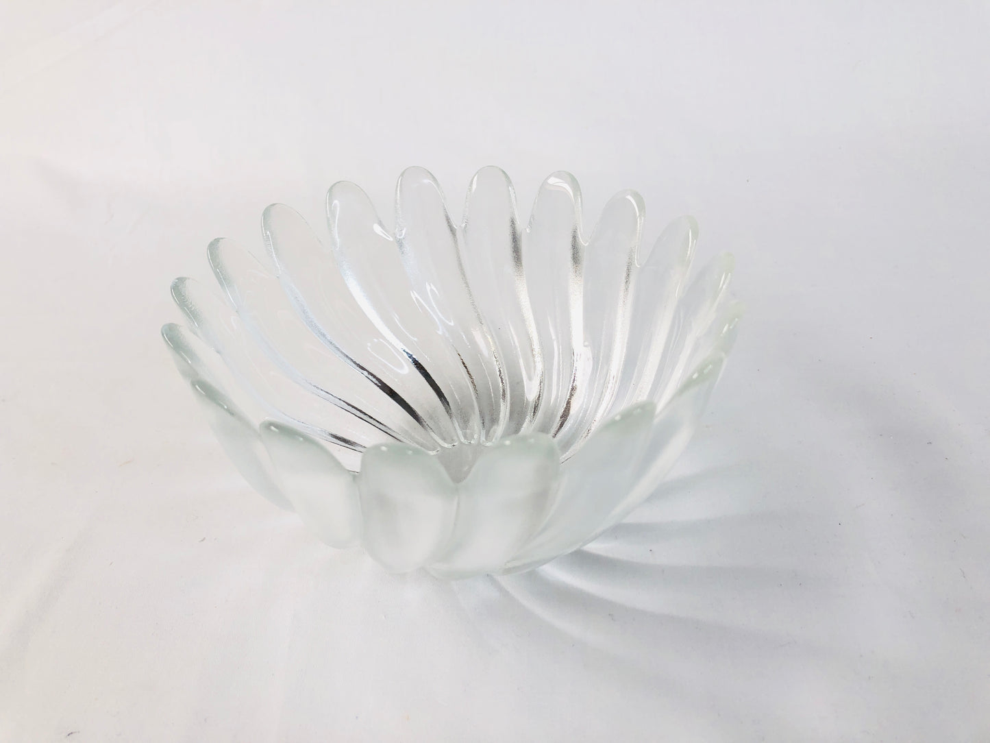 
                  
                    Vintage Studio Nova Glass Frosted Bowl (16018)
                  
                