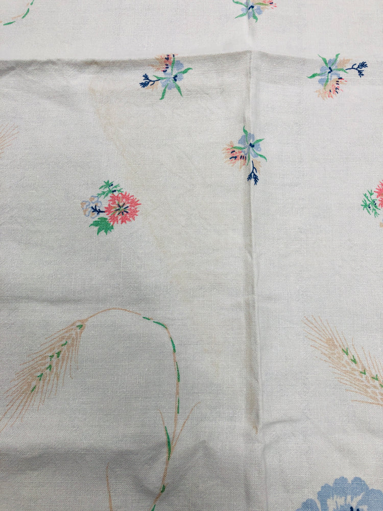 
                  
                    Table Cloth Square- Pretty  (16050)
                  
                