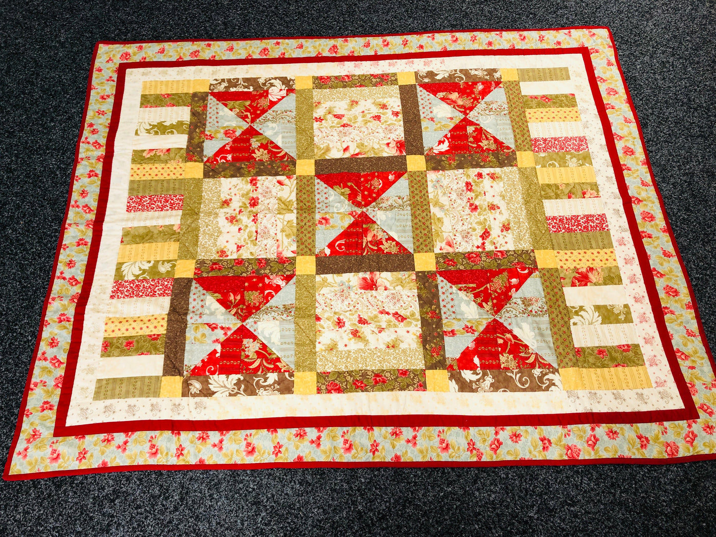 
                  
                    Patch Work Blanket (16079)
                  
                