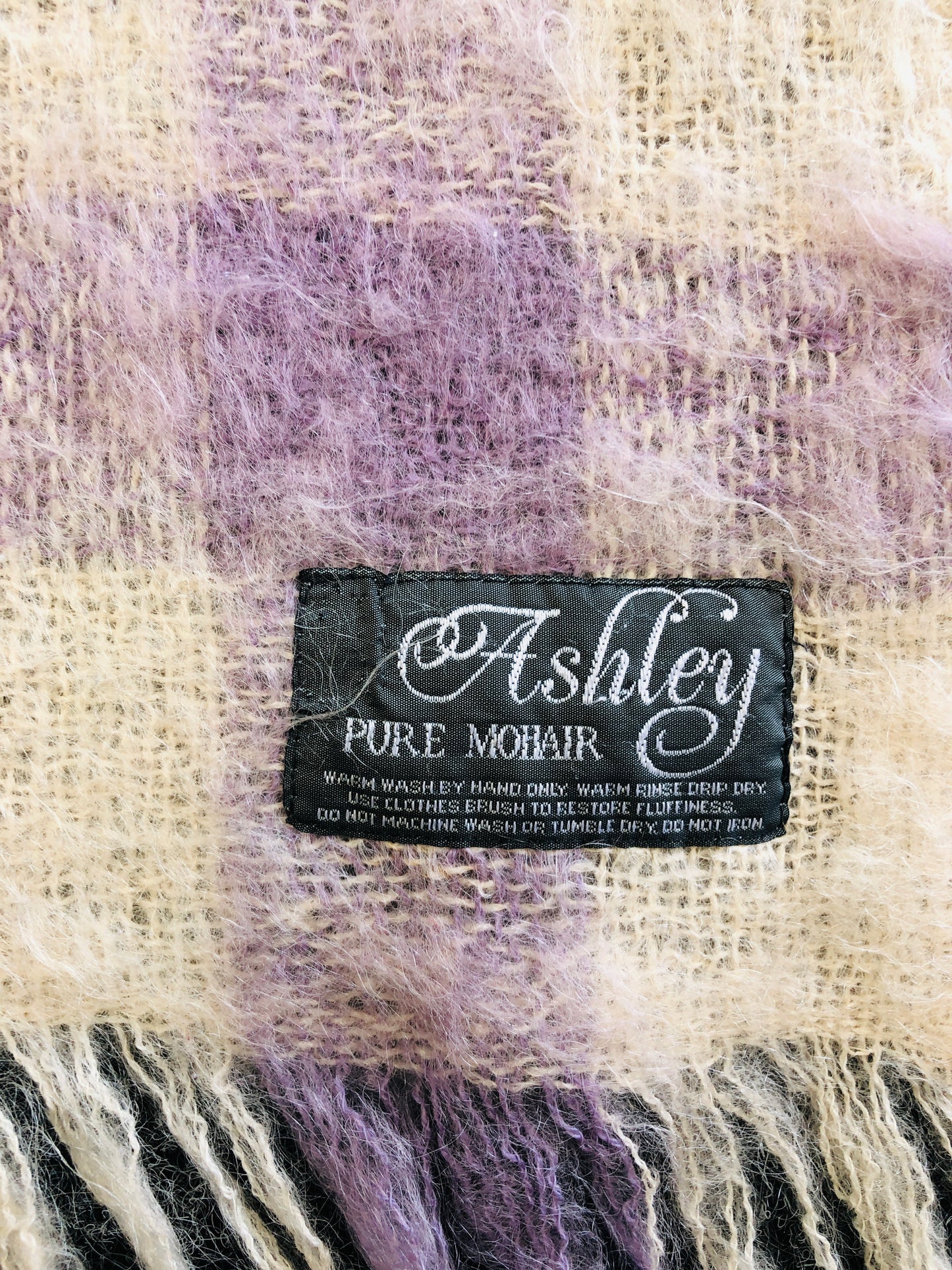 
                  
                    Ashley - Mohair Throw/Knee Rug (16080)
                  
                