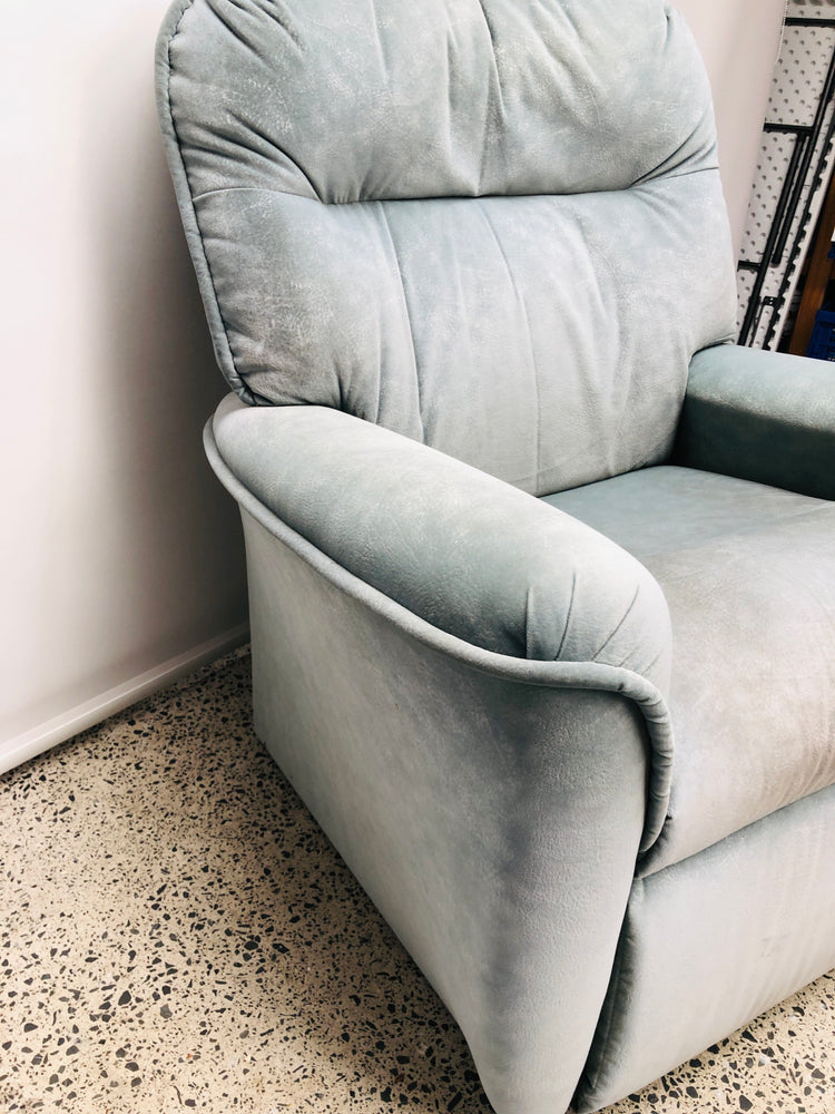 
                  
                    Blue Arm Chair (16104)
                  
                