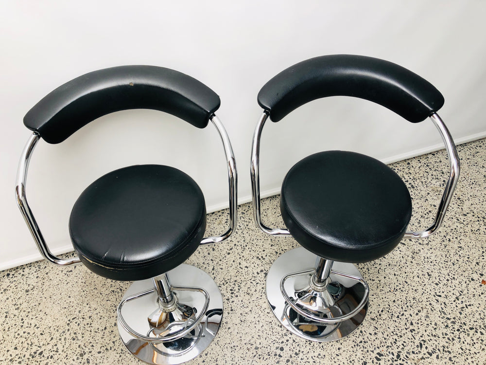 
                  
                    Bar Stools x 2 (16120)
                  
                