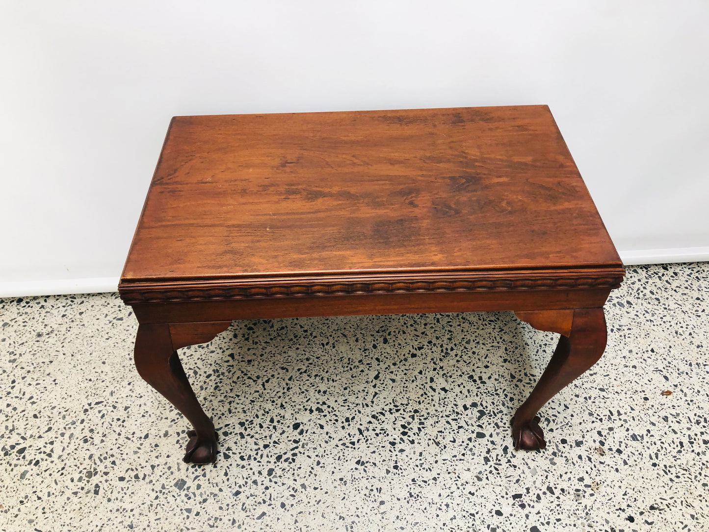 
                  
                    Coffee Table (16092)
                  
                