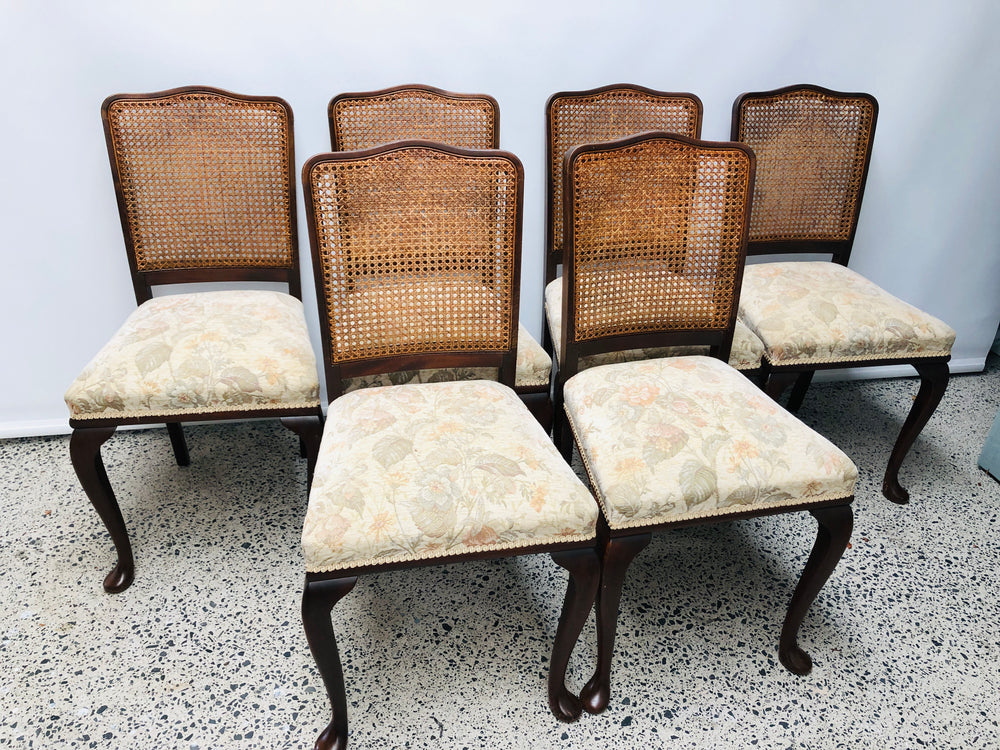 
                  
                    Dining Chairs with Wicker Backs x 6 (16098)
                  
                